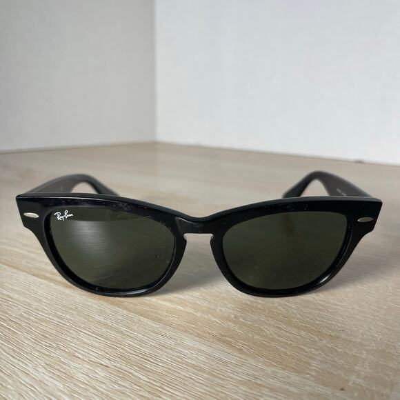Ray-Ban RB4169 Laramie 601 Sunglasses READ Black Frames Made in Italy RARE! - Picture 2 of 15